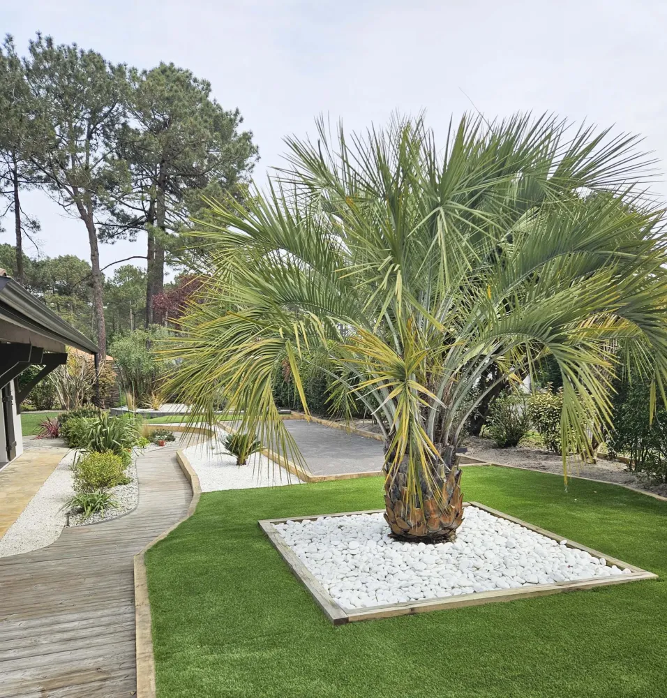 jardinier près de Mios